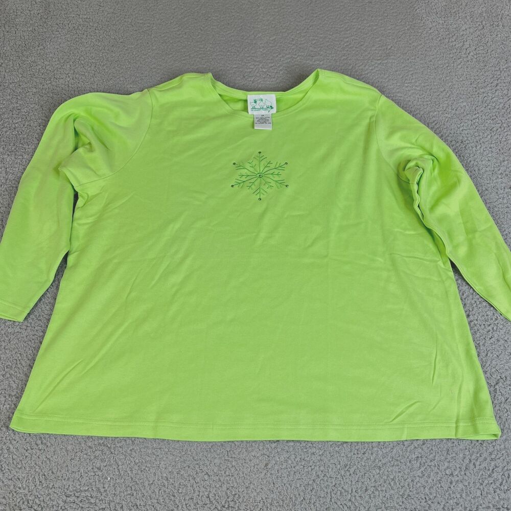 QUACKER FACTORY Top 2X Green Long Sleeve Round Neckline Rhinestone Snowflake